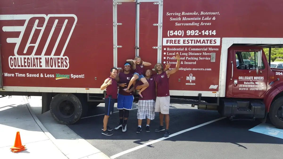 Collegiate Movers crew ready for a cross-country move